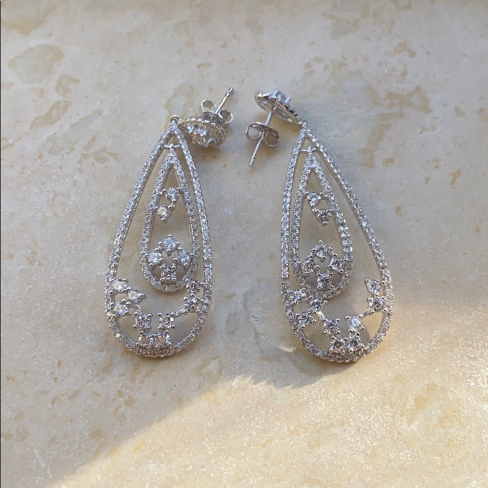 Cubic zirconia drop earrings